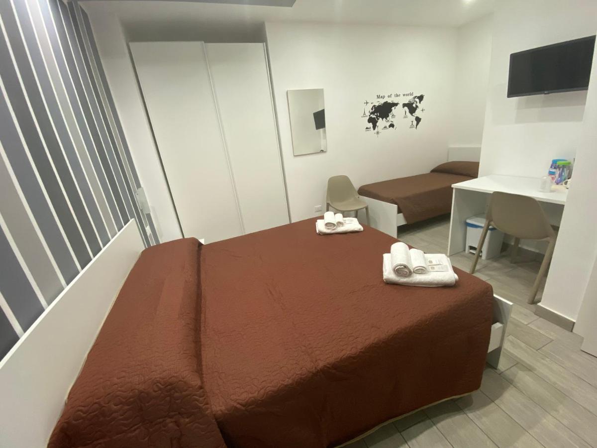 In Centro Rooms Vicino Cefalu Self-Chek-In Campofelice Di Roccella Exteriér fotografie
