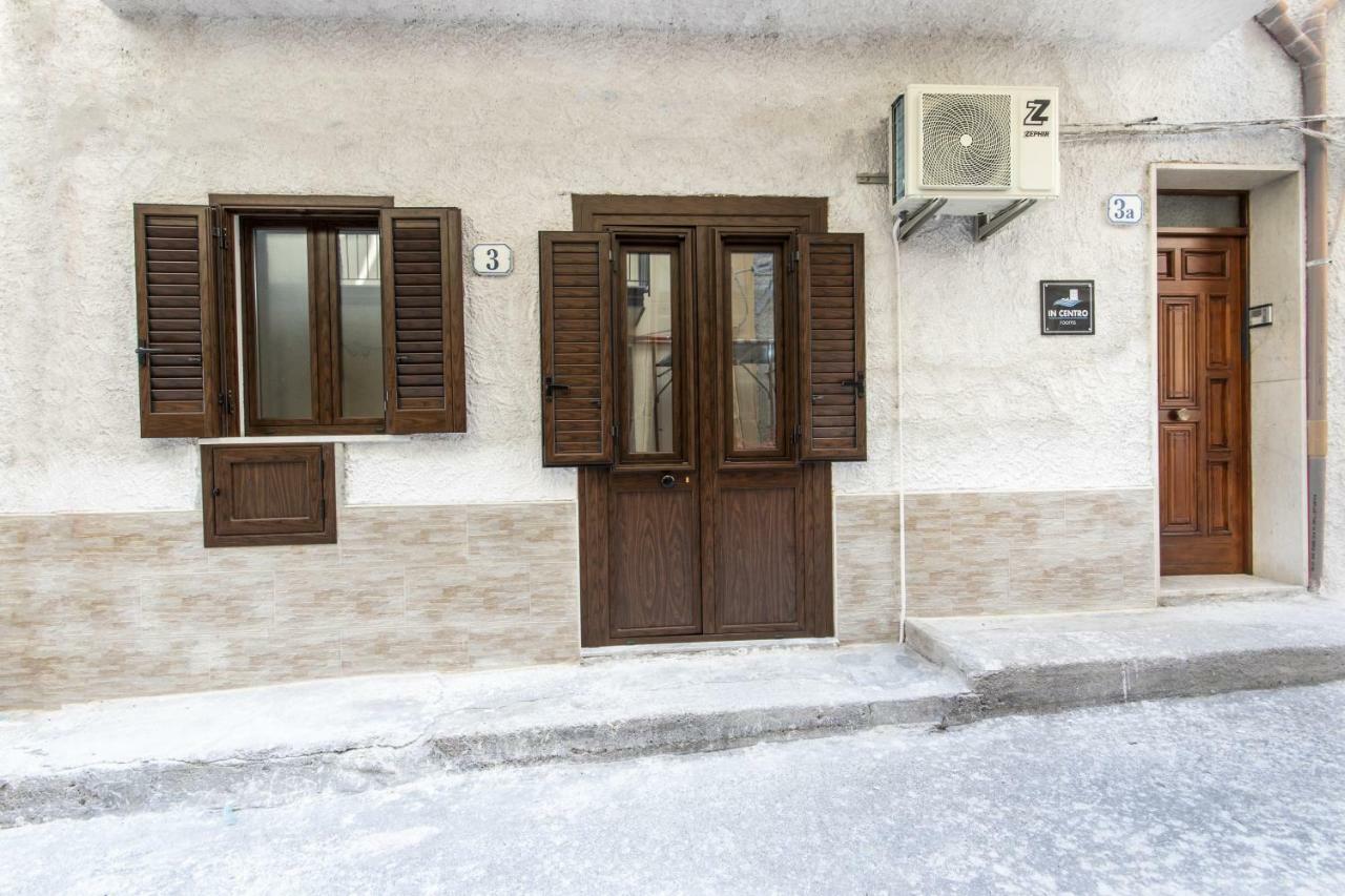In Centro Rooms Vicino Cefalu Self-Chek-In Campofelice Di Roccella Exteriér fotografie
