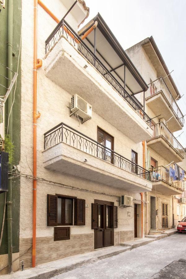 In Centro Rooms Vicino Cefalu Self-Chek-In Campofelice Di Roccella Exteriér fotografie