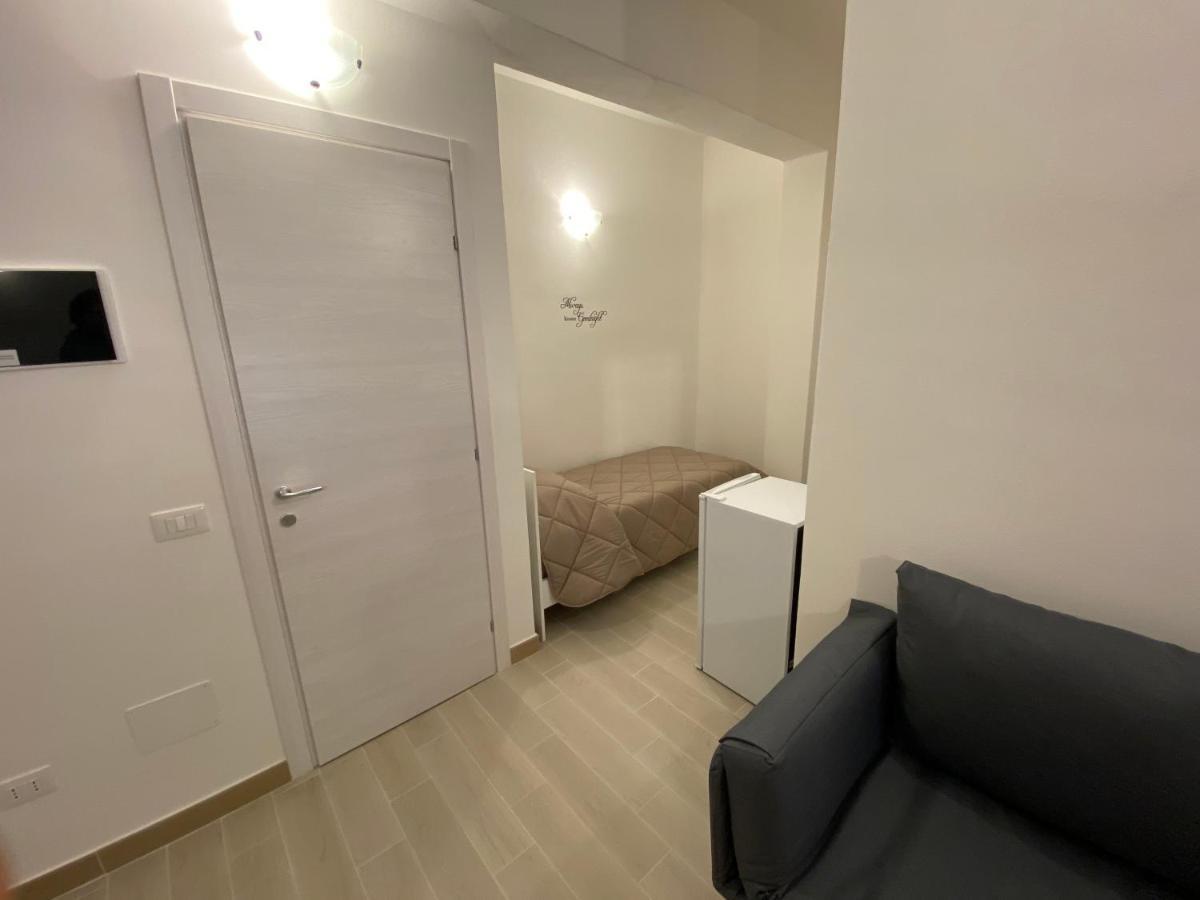 In Centro Rooms Vicino Cefalu Self-Chek-In Campofelice Di Roccella Exteriér fotografie